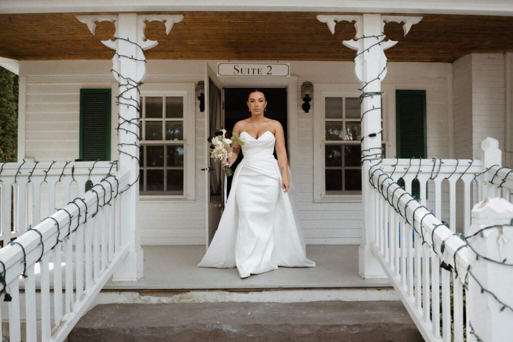 Editorial bridal prep at an estate wedding just north of Toronto photographed by a Toronto wedding photographer