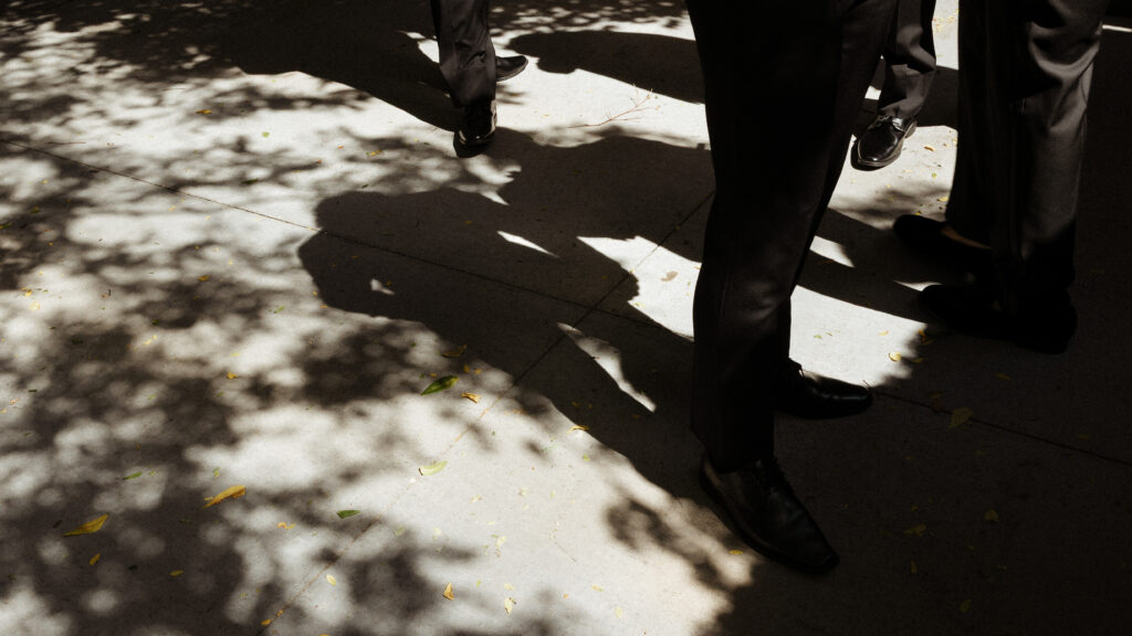 September wedding at The Doctor's House photographed by a Toronto wedding photographer