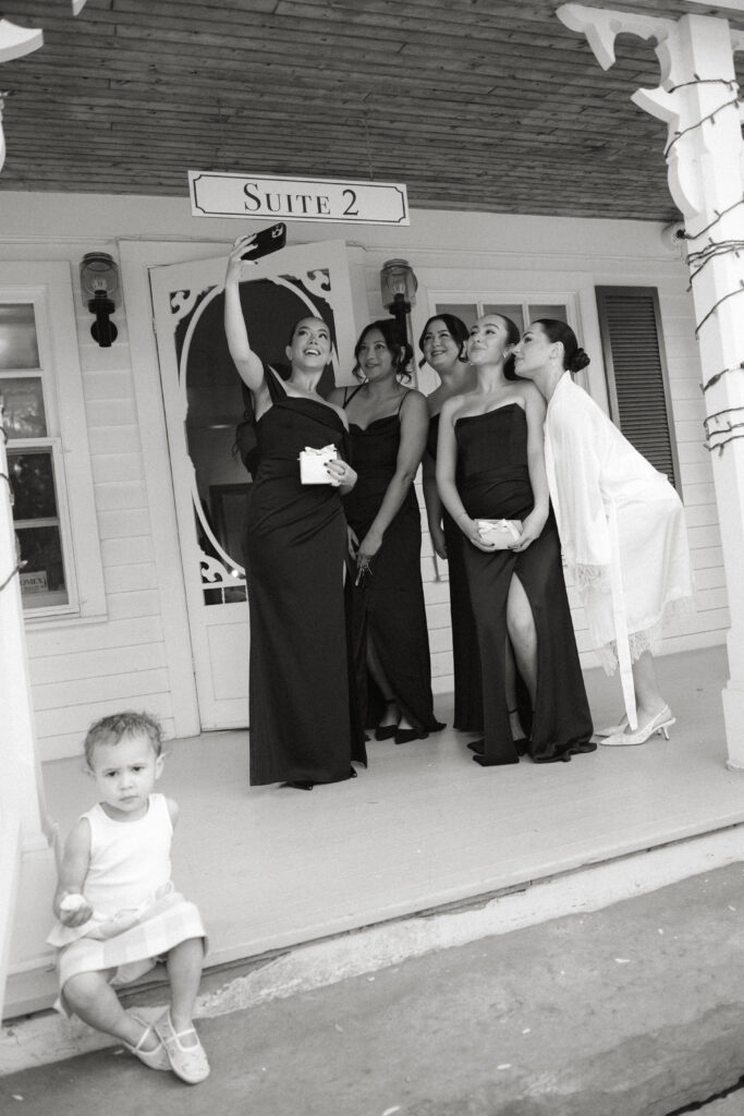 Estate wedding just north of Toronto photographed by a Toronto wedding photographer