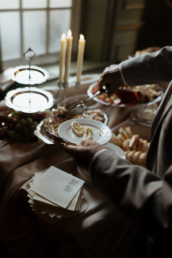 Luxury wedding at the University Club of Toronto with editorial details