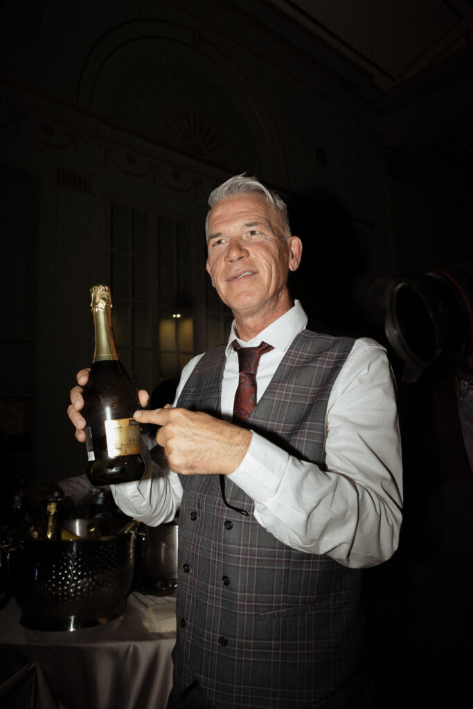 Luxury wedding at the University Club of Toronto with editorial details